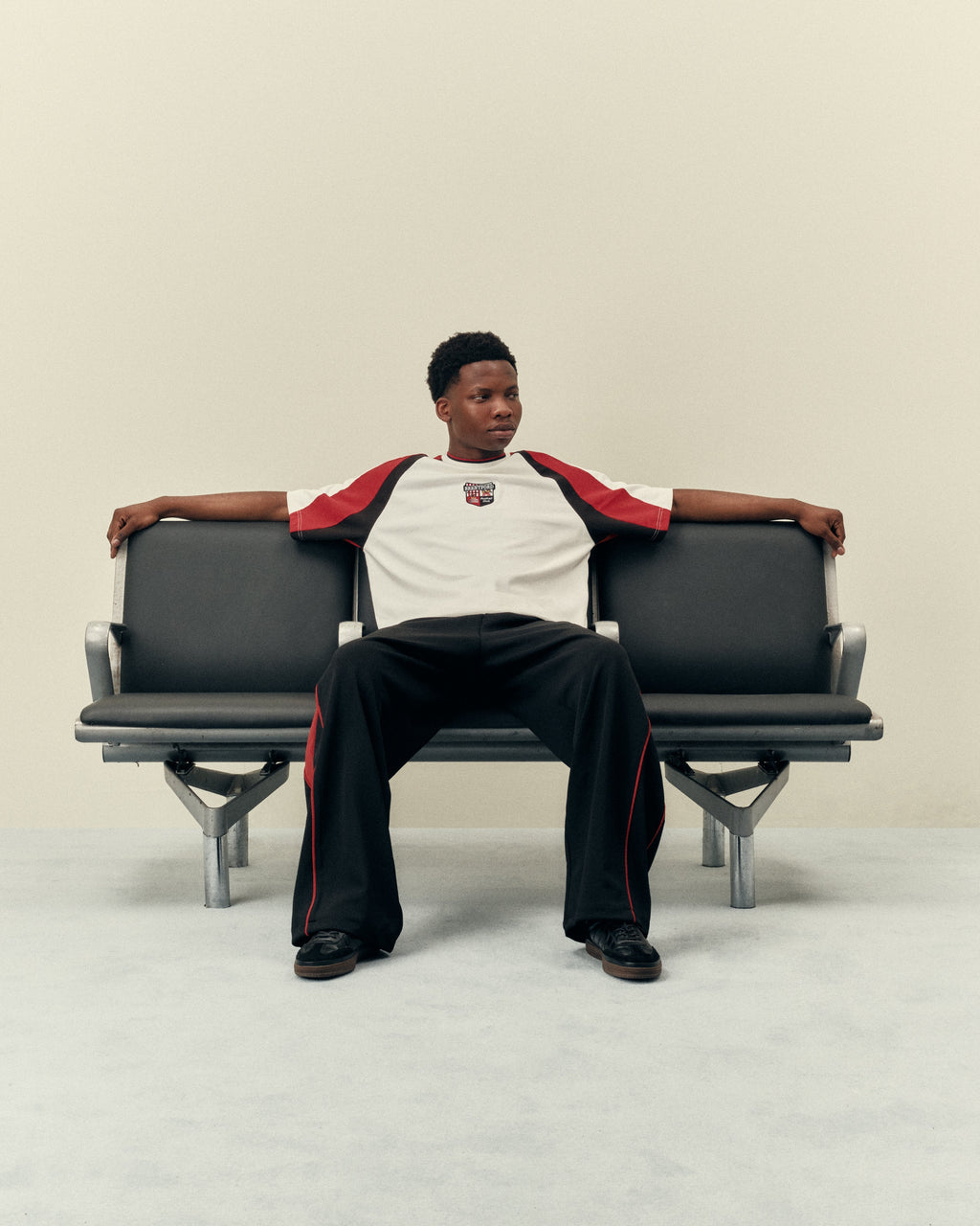 Brentford 90s Heavyweight Panelled Tee Hoodie, Sweatshirt | CiraTrend.com (Image 4)