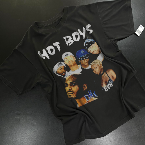'00 HOT BOYS CASH MONEY MILLIONAIRES RARE TOUR WASHED HEAVYWEIGHT T-SHIRT Hoodie, Sweatshirt | CiraTrend.com (Image 1)