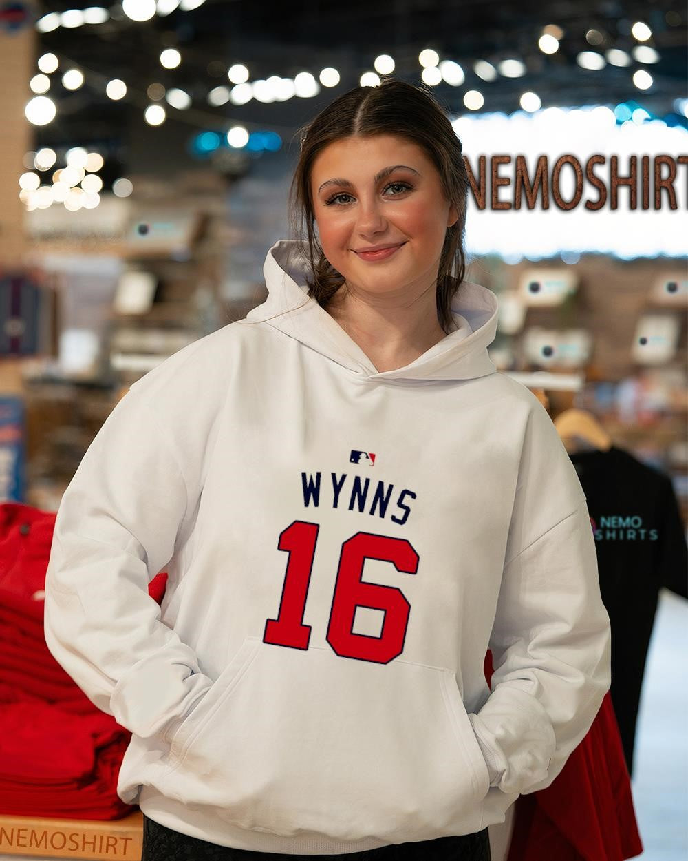 Austin Wynns will be wearing number 16 for the Atlanta Braves shirt