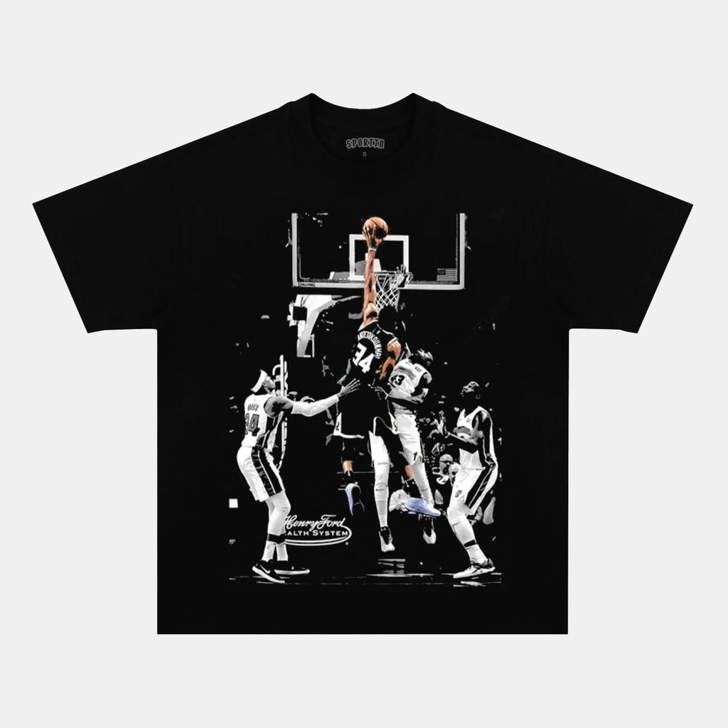 GIANNIS ANTETOKOUNMPO TEEÃ£â‚¬â‚¬ Hoodie, Sweatshirt | CiraTrend.com (Image 3)