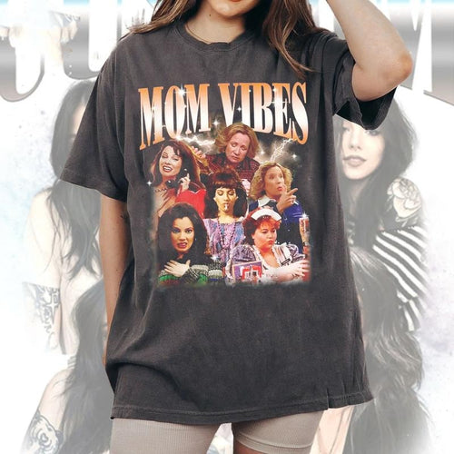 'MOM VIBES' Graphic T-Shirt