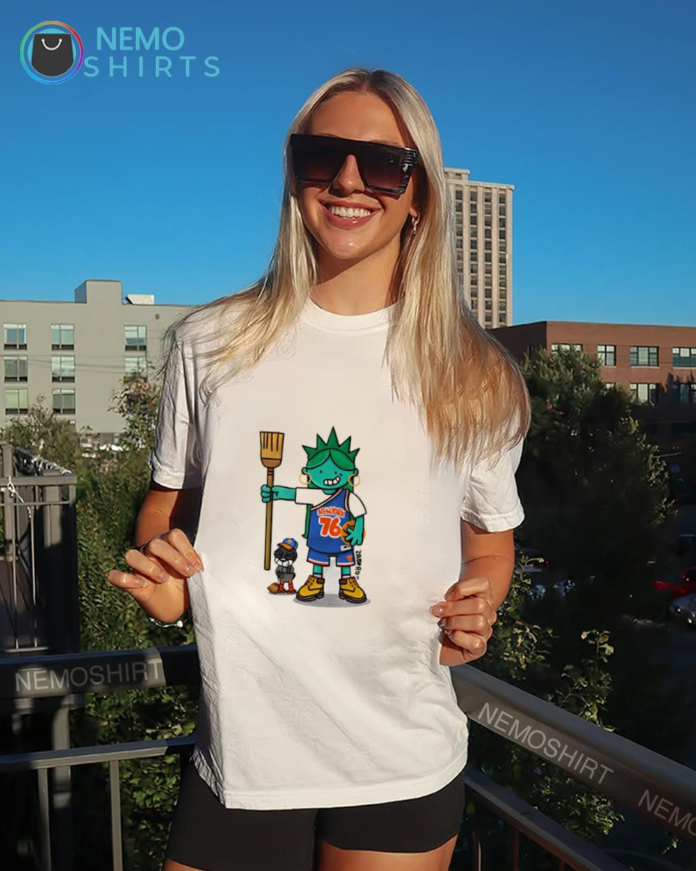New York 76 Knicks Statue Liberty shirt