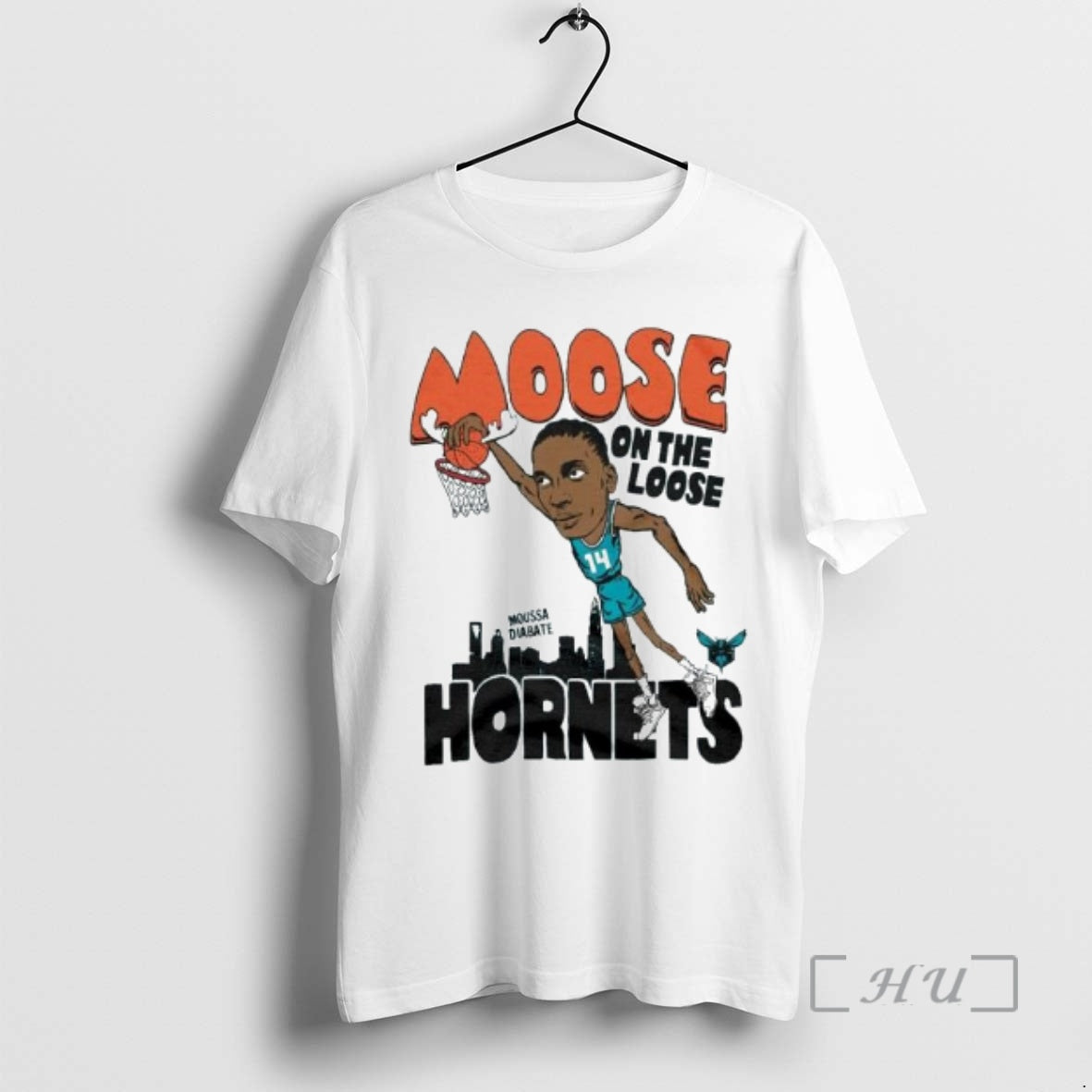 Officials Charlotte Hornets Moussa Diabate On The Loose Skyline Ornaments T-Shirts, Hoodie, Sweatshirt | CiraTrend.com