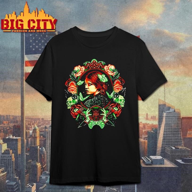 Portrait of the bride vintage frame shirt