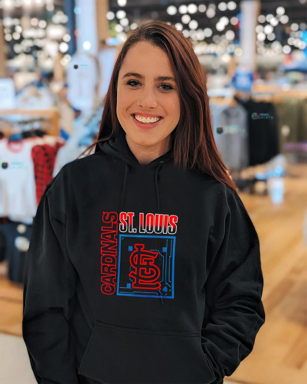 St. Louis Cardinals bordered graphic logo shirt