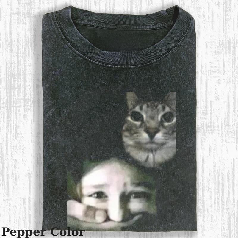 Vintage Cat Kidnaps People T-shirt, Cat T-shirt, Cute Cat Shirt, Love Cat Tshirt, Meme Cringe Funny Dumb Shirts, Unisex...