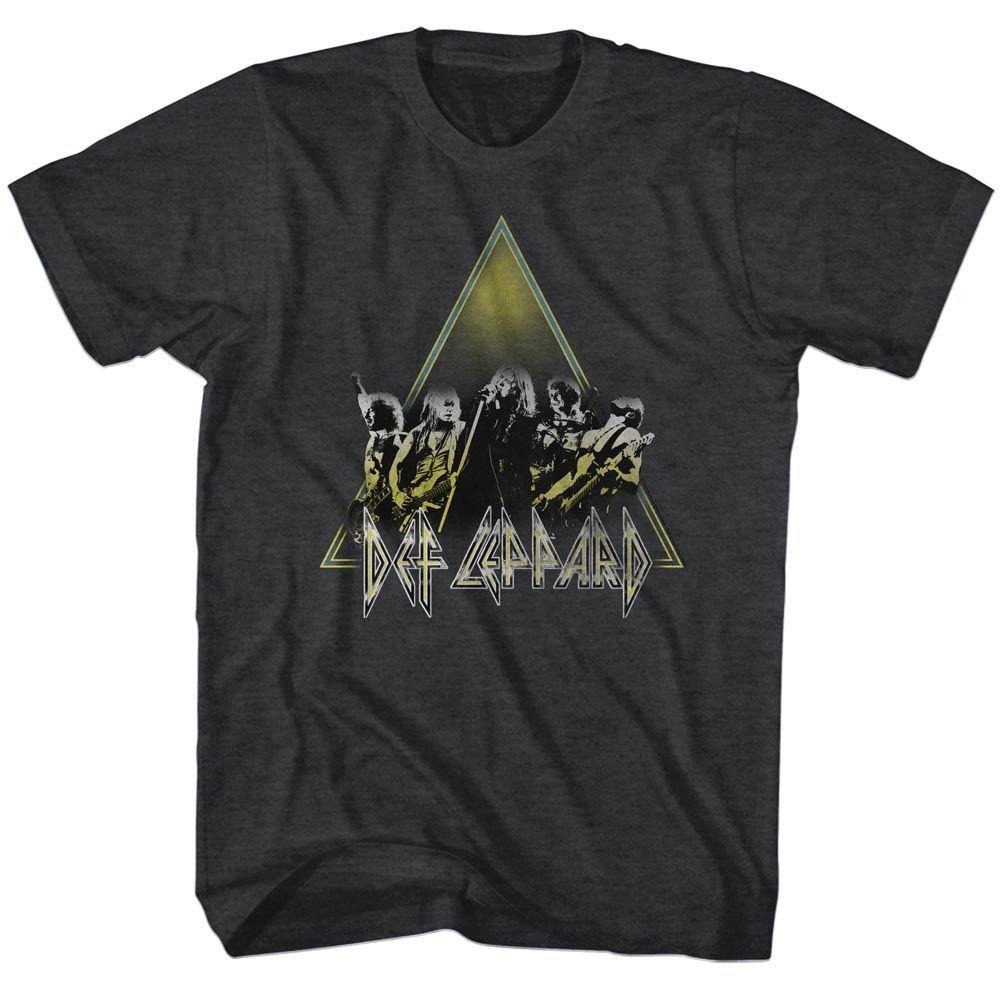 Def Leppard Performing T-Shirt Hoodie, Sweatshirt | CiraTrend.com